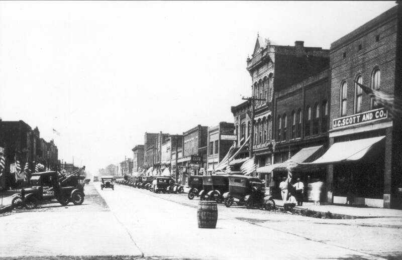 Cedar Avenue, South Pittsburg, 1928