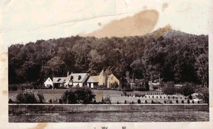 Glancy Manor, November 1962