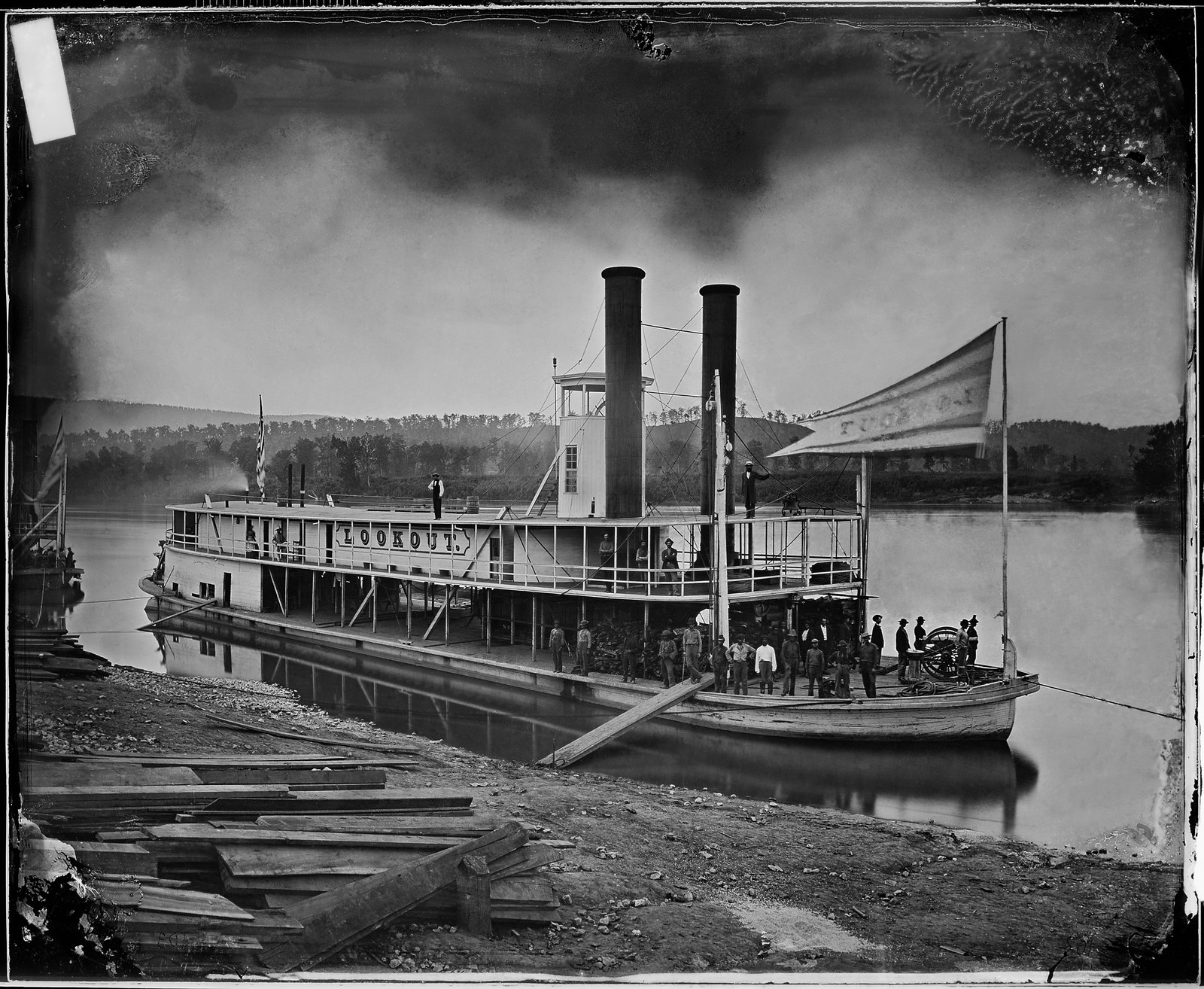 A Civil War photograph of the Union transport steamer Look Out on the Tennessee River, one of the small fleet of steamboats that ran the Cracker Line between Bridgeport and Kelly's Ferry in late 1863