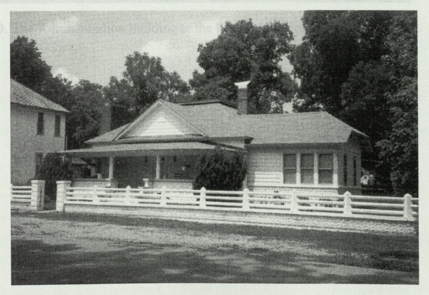 Cement fencing at 1814 Hamilton Avenue