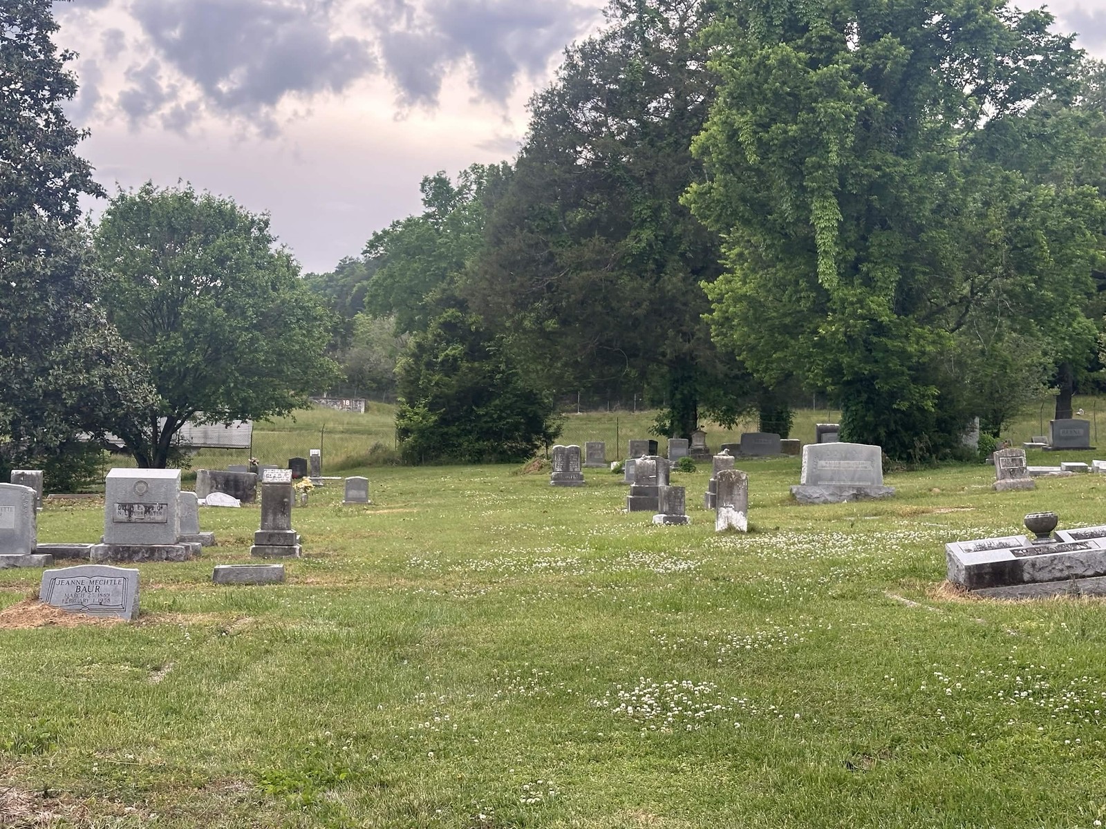 Cemetery near Richard Hardy Memorial School, Richard City